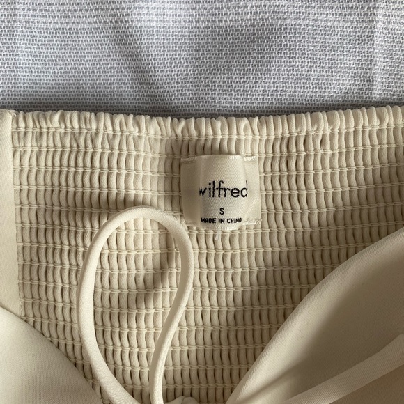 Aritzia Novella Longsleeve Blouse - Picture 4 of 5